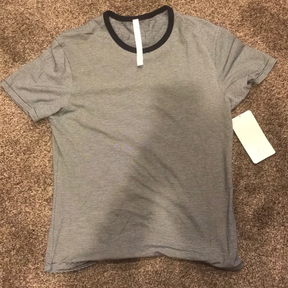 Lululemon 5 yr Basic Tee